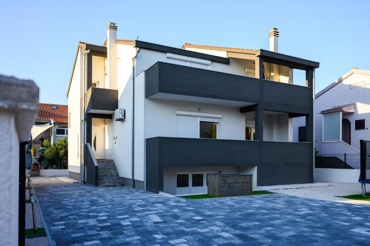 Antonio Apartments 扎达尔 外观 照片