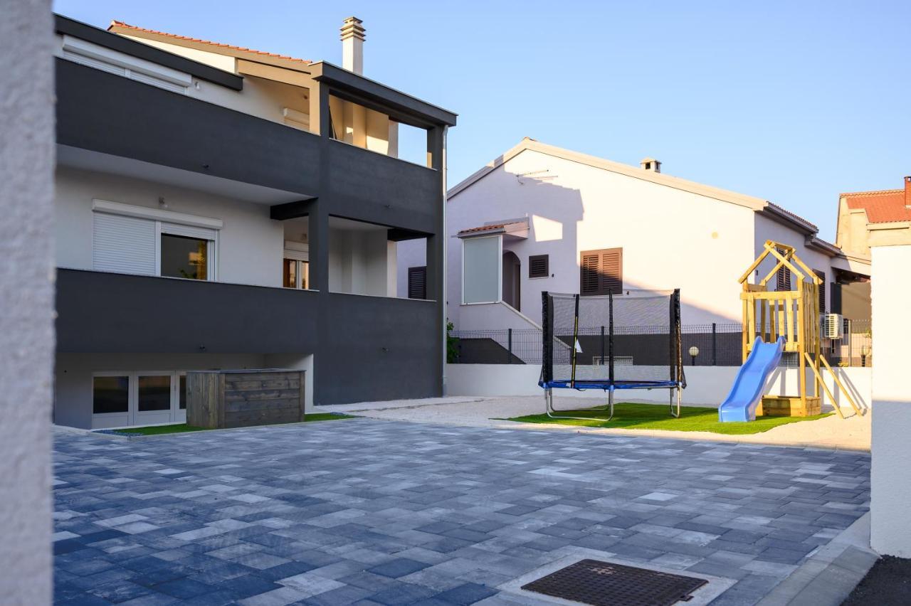 Antonio Apartments 扎达尔 外观 照片